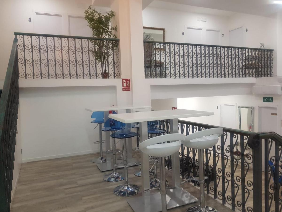 Palafox 23 Vandrarhem Madrid Exteriör bild