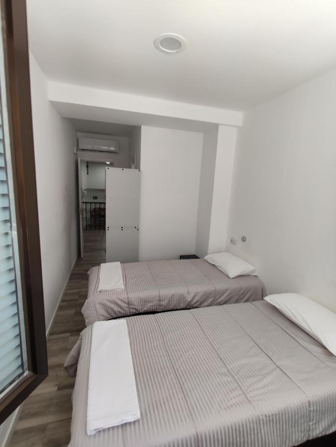 Palafox 23 Vandrarhem Madrid Exteriör bild